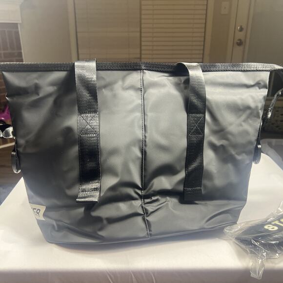 New The Rolling Stones “No Filter” Tour 2019 VIP Cooler Tote Bag w Strap Concert - Picture 6 of 9